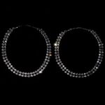 Collier femme élégant en strass couleur argent